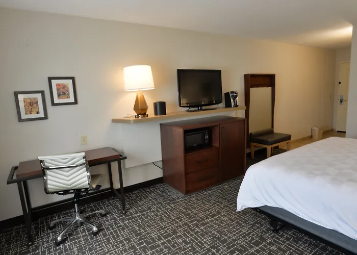 Holiday Inn Hotel & Suites Minneapolis-Lakeville By Ihg