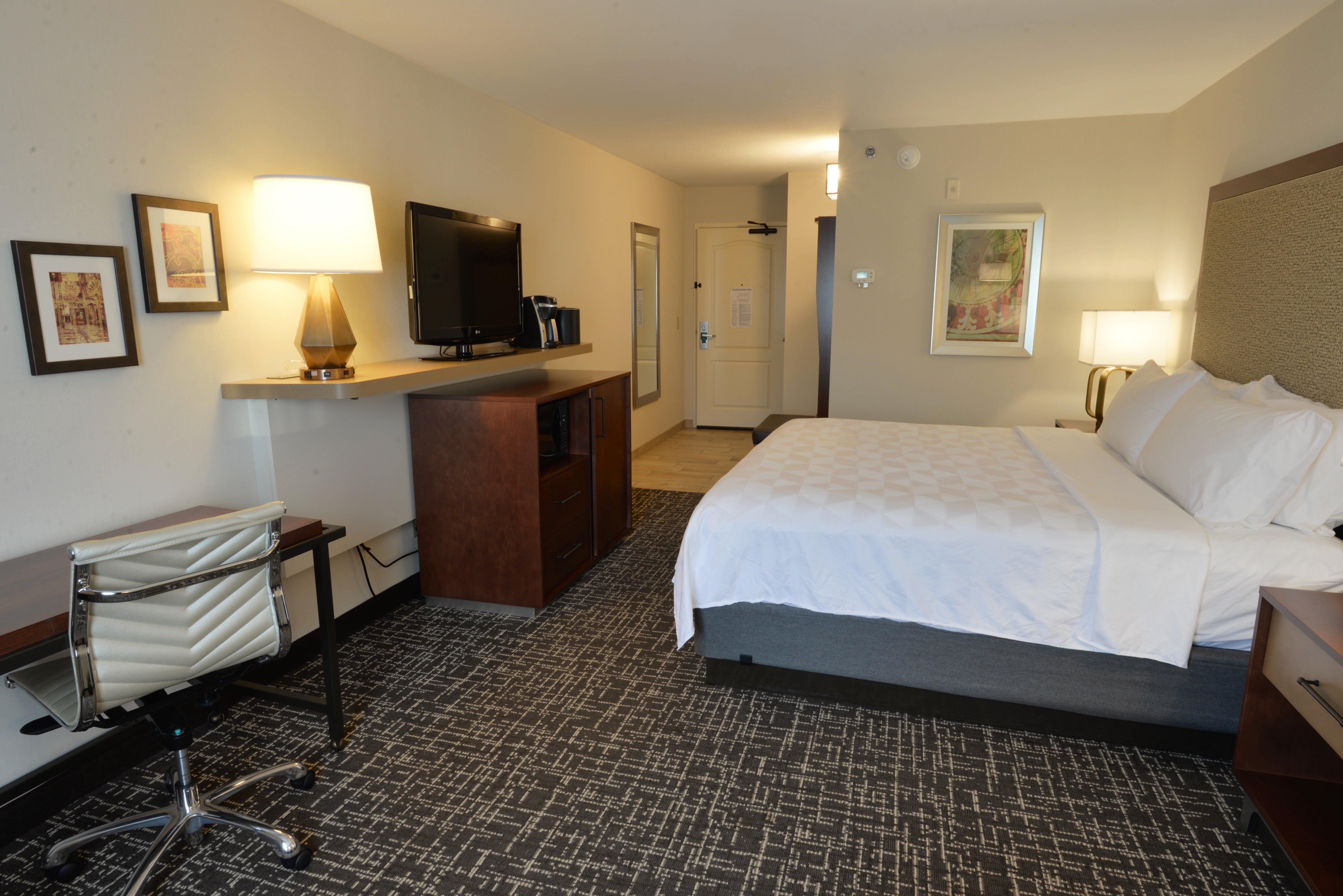 & Minneapolis-lakeville By Ihg 3*