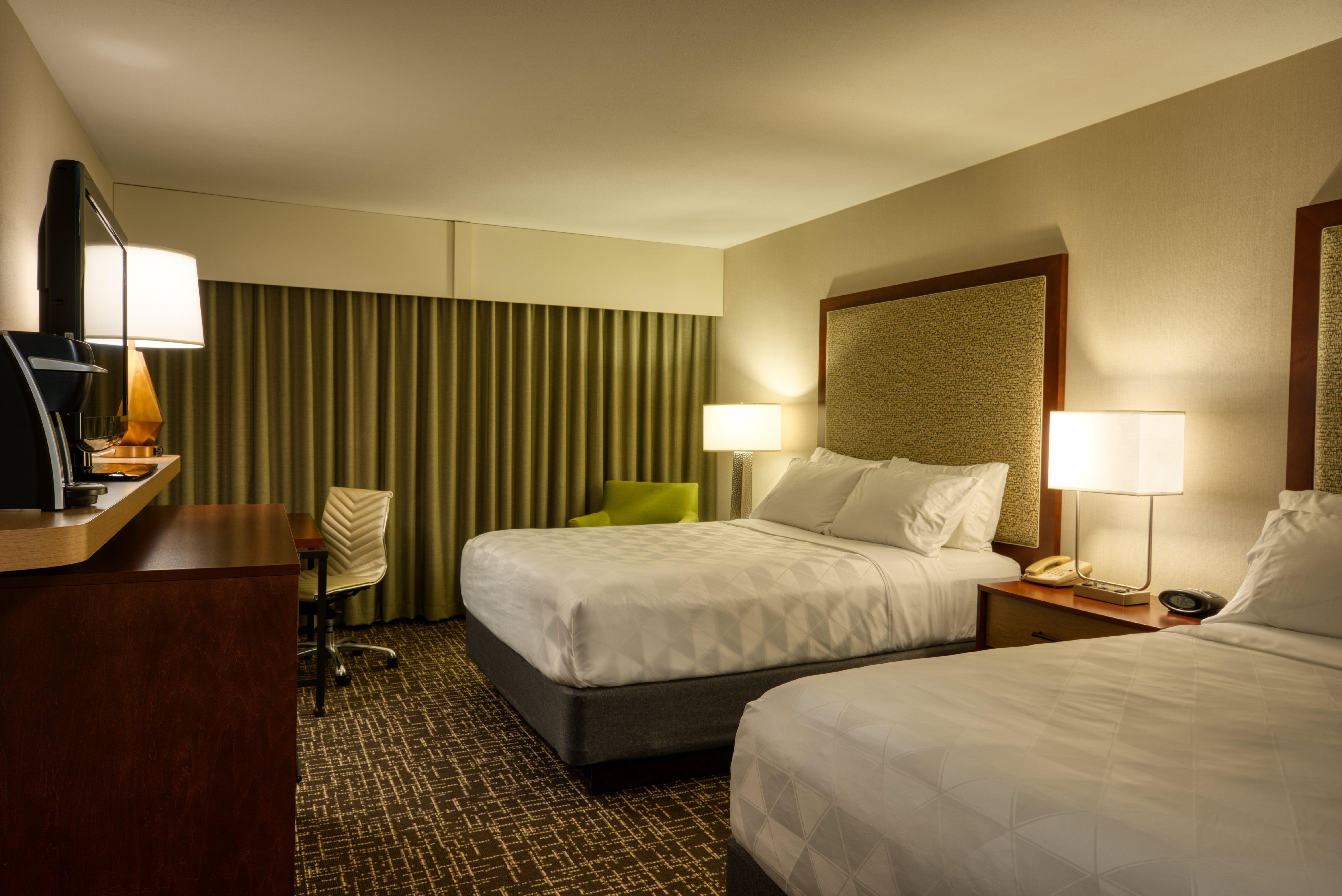 Holiday & Minneapolis-lakeville By Ihg Hotel Lakeville