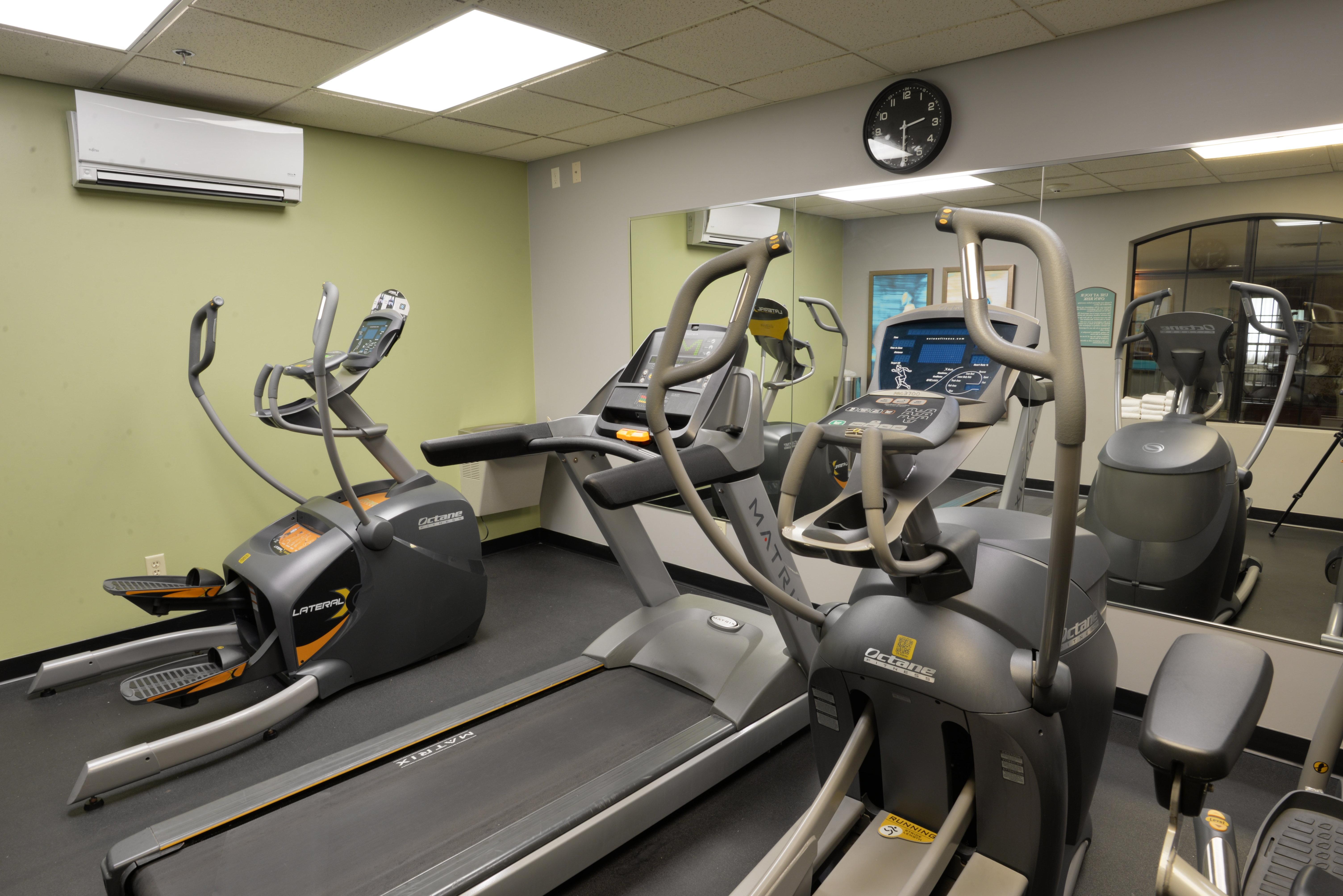 Holiday & Minneapolis-lakeville By Ihg Hotel