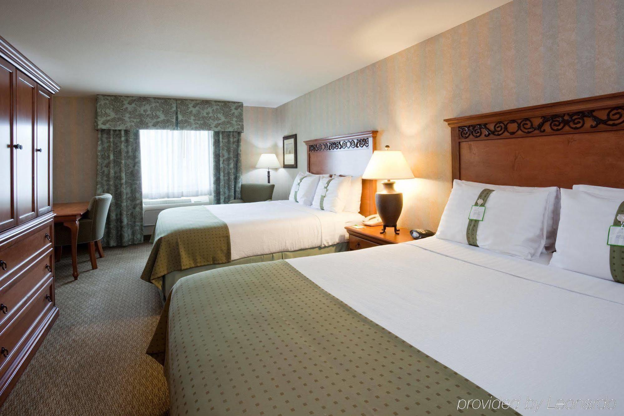 & Minneapolis-lakeville By Ihg 3*