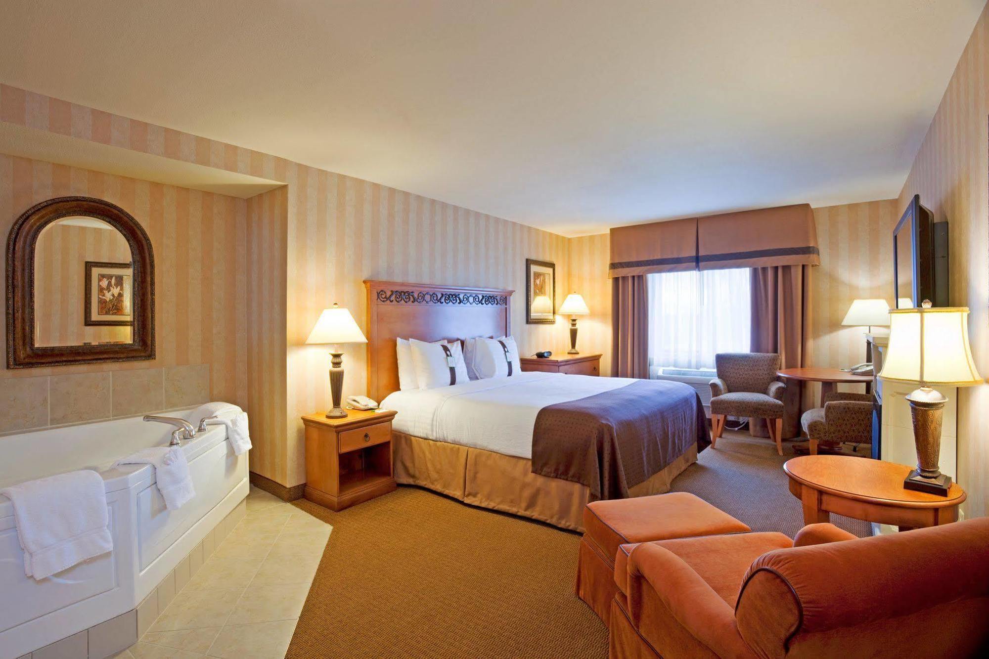 & Minneapolis-lakeville By Ihg